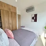 Silvertop - A Magical Apartment With Great View