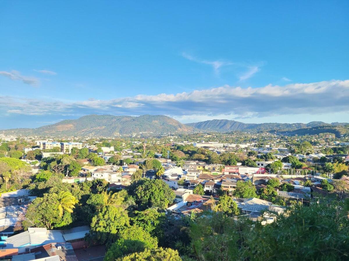 Silvertop - A Magical With Great View Apartment *