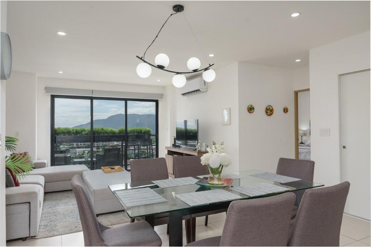 Silvertop - A Magical With Great View San Salvador